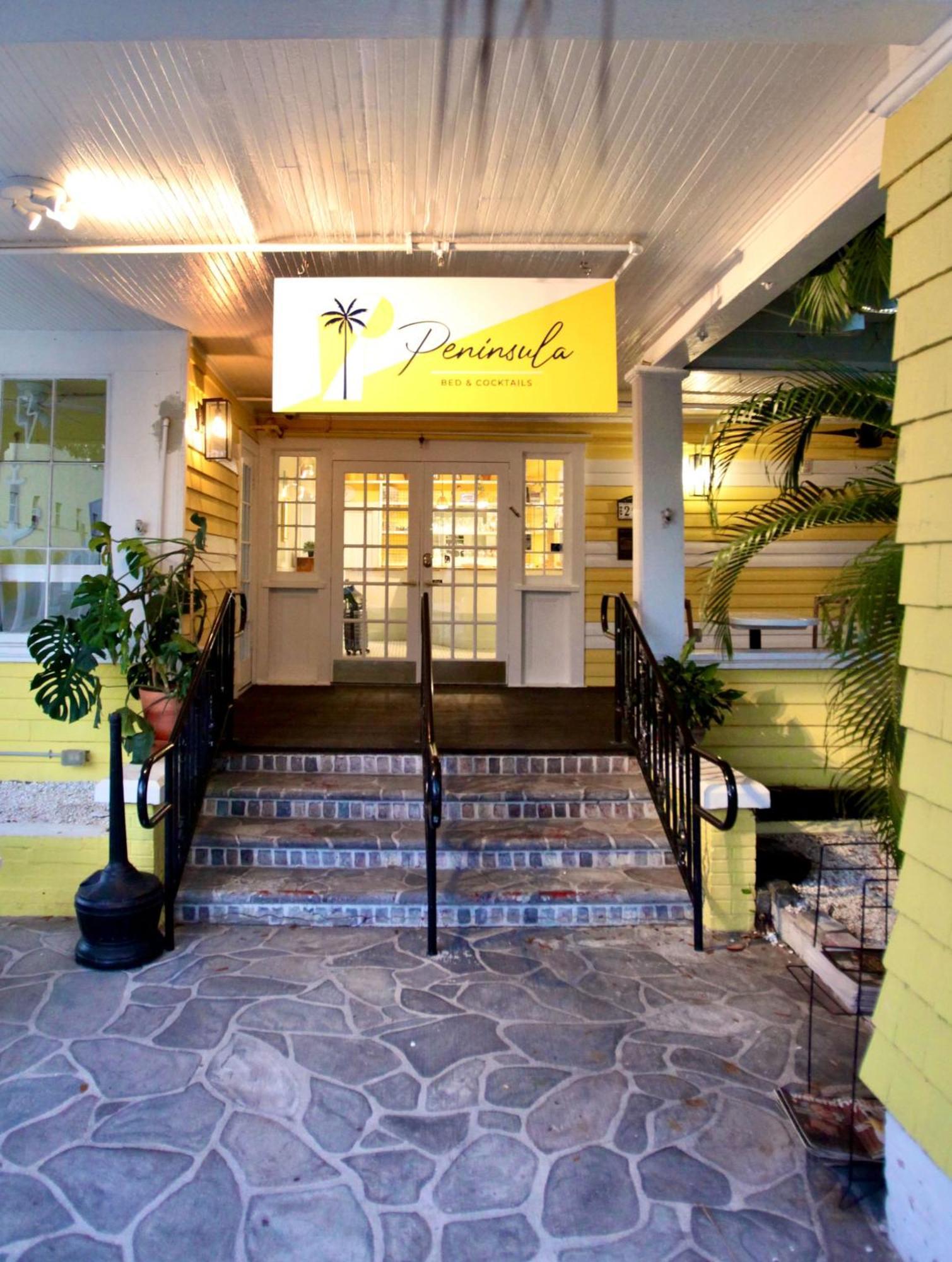 Hotel Peninsula Bed & Cocktails Gulfport Exterior foto
